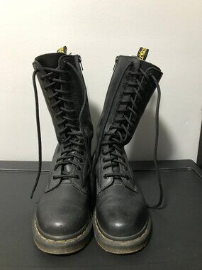 Dr. Doc Martens Goth Punk Black Leather 14 eye Boots size US 6 / EU 37 / UK 4